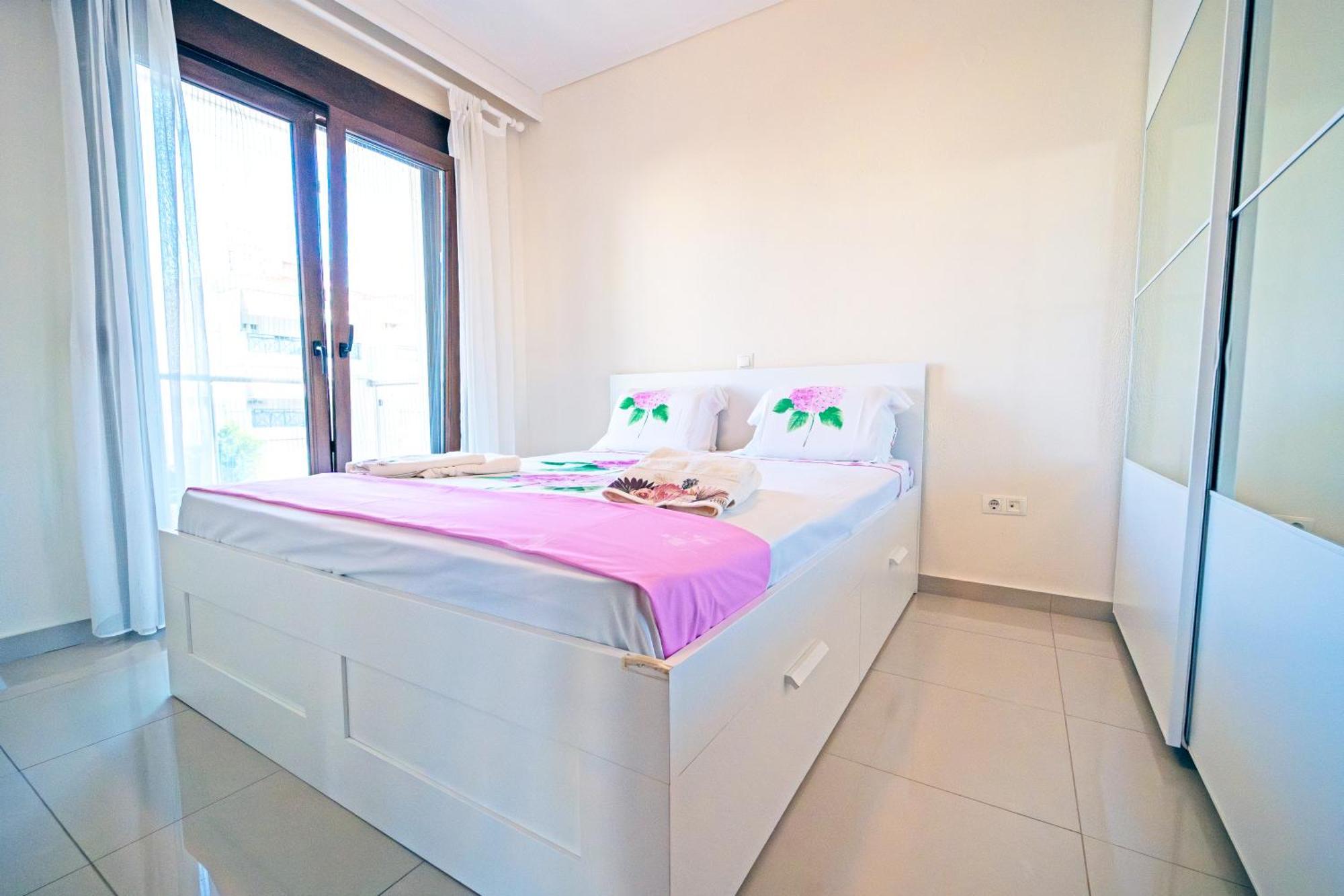 Luxury And Sunny Apartment 250 Mts From The Beach!! Peraía Extérieur photo