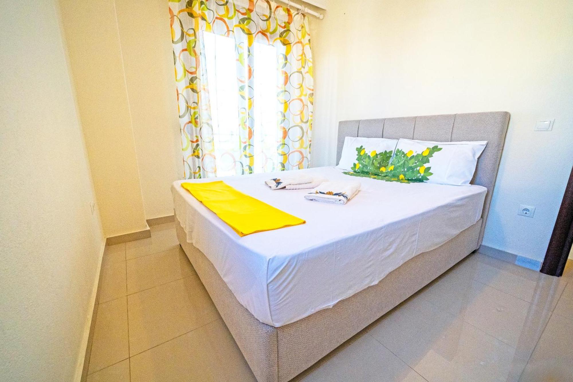 Luxury And Sunny Apartment 250 Mts From The Beach!! Peraía Extérieur photo
